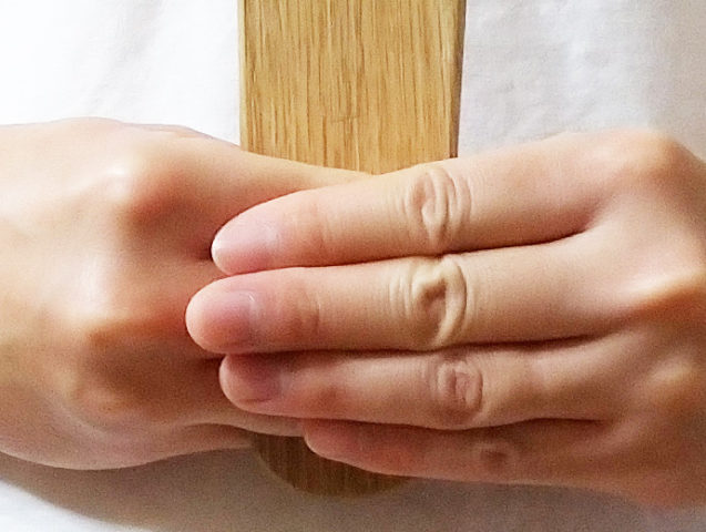 神主が手に持っている木の板は何ていうの?笏(しゃく)です | 神主やったことある人がいろいろ書いてみるブログ
